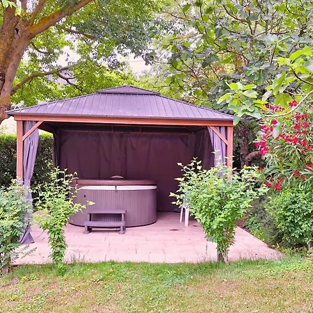 La Maison Du Soleil بيت للعطل *