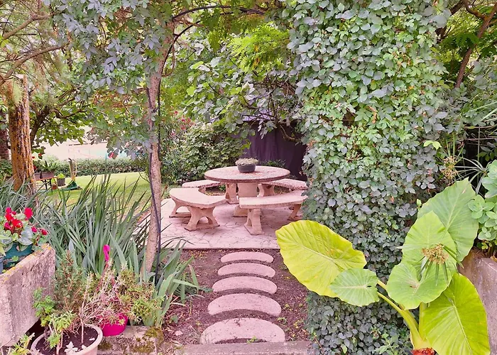 La Maison Du Soleil بيت للعطل *